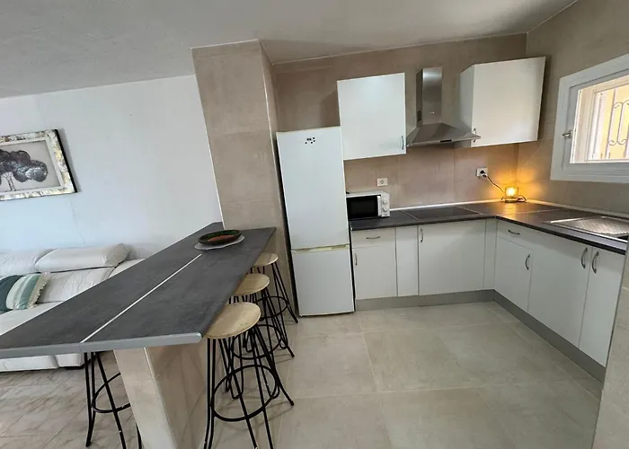 Vila Americas 4-bedroom Nearby The Private Parking Costa Adeje (Tenerife)