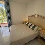 Americas 4-bedroom Nearby The Private Parking * أذيخي