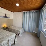 Americas 4-bedroom Nearby The Private Parking Βίλα *