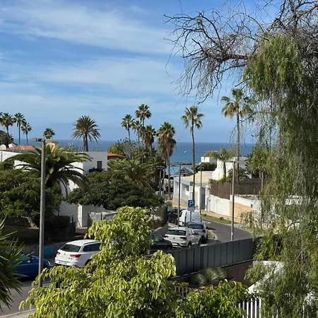 Americas 4-bedroom Nearby The Private Parking فيلة *