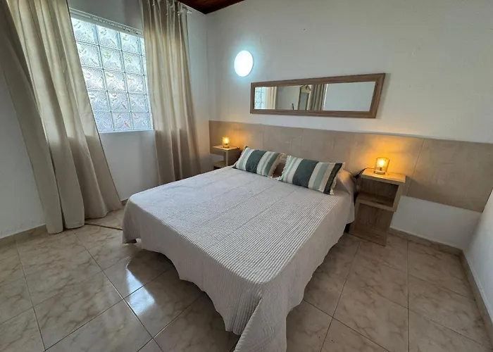 Americas 4-bedroom Nearby The Private Parking * Costa Adeje (Tenerife)