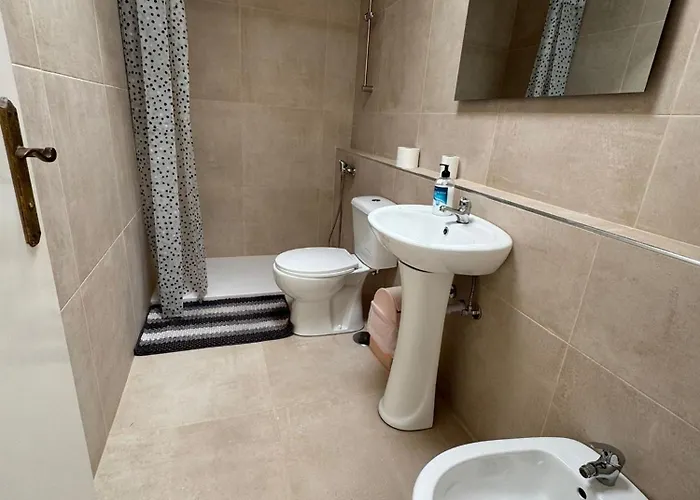 Americas 4-bedroom Nearby The Private Parking Costa Adeje